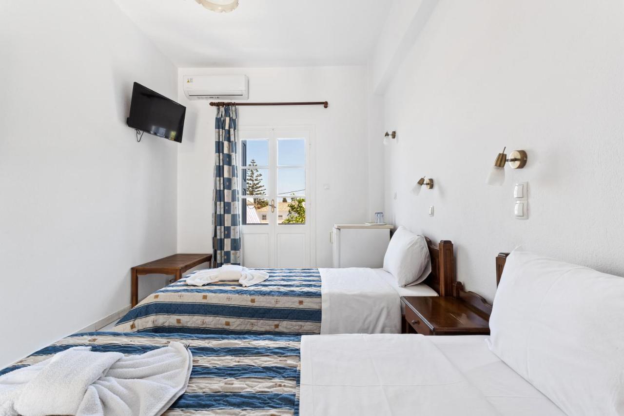 Villa Kriezi Spetses Town Exterior photo